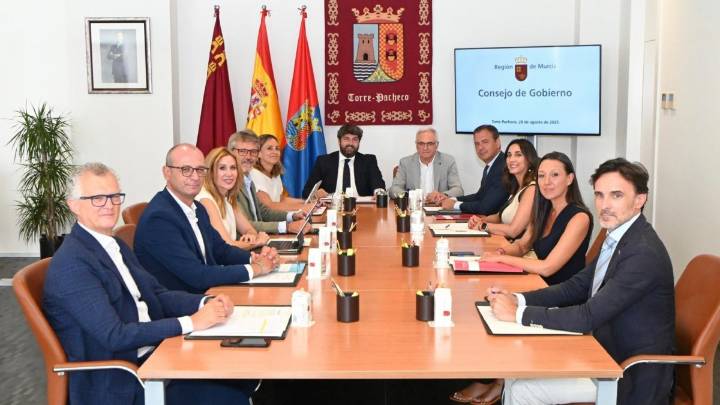 El Gobierno regional tacha de “injusto, desigual y arbitrario” el decreto sobre reparto de menores migrantes
