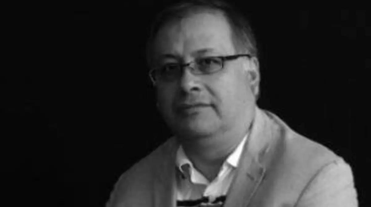 Es Ernesto Lumbreras, ganador del Premio Nacional de Novela Histórica “Ignacio Solares” 2025