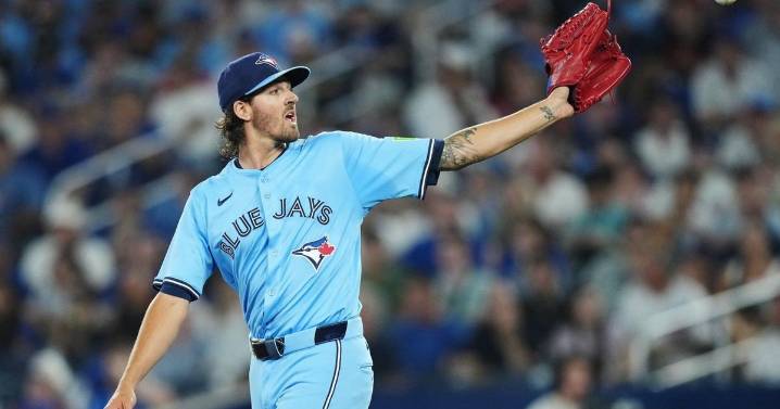 Cubs' aggressive approach pays off in 4-1 victory over Blue Jays