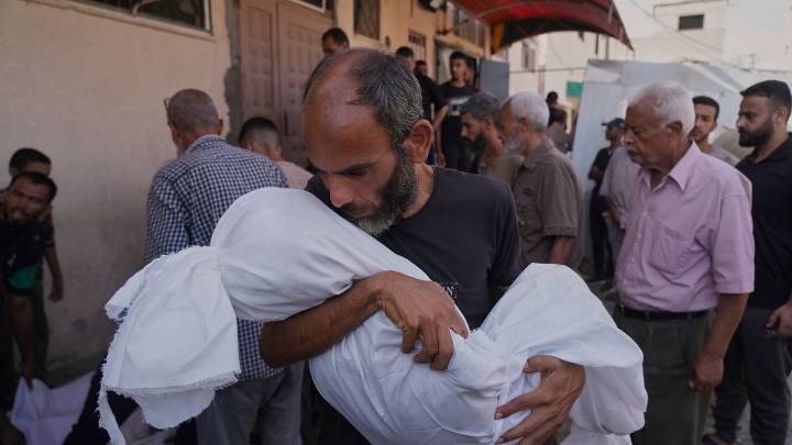Qatar urges a Gaza ceasefire after a 'positive response' from Hamas