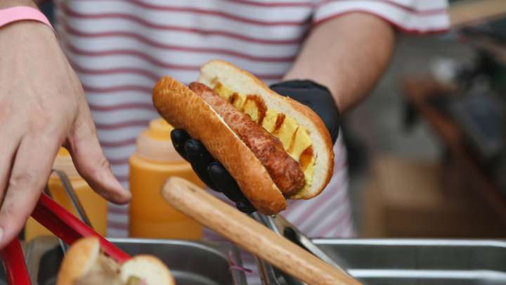 This Is Hands Down The Best Food Cart Hot Dog In New York City