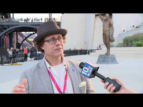 Sculptor speaks about making Tom Brady's statue