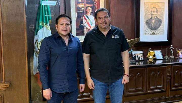 Recibe Pérez Cuellar visita del ex alcalde de Aquiles Serdán, Ariel Fernández.