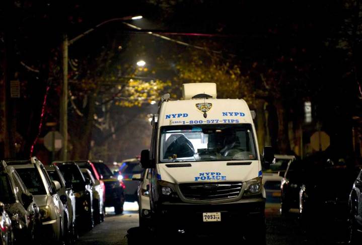 Queens shooting leaves man dead at public housing complex, suspect on the run