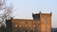 La misteriosa lápida romana que desvela el pasado estratégico de Lugo de Llanera