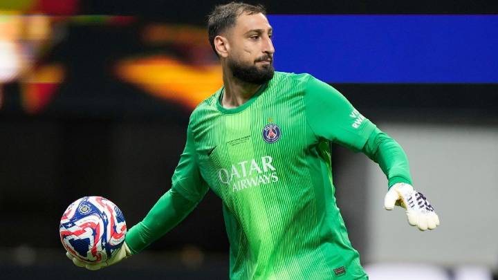 Manchester United puede fichar a Donnarumma a bajo costo