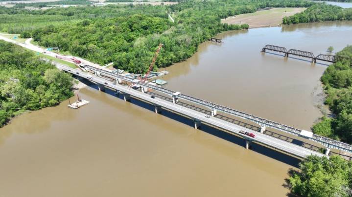 I-64 Wabash River bridge replacement remains on schedule