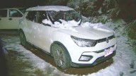 Ruta cerrada y autos abandonados: Lo que ha dejado las nevadas en el camino Farellones