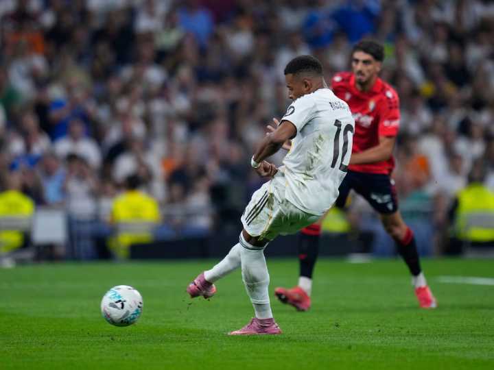 El Real Madrid inicia con victoria LaLiga 25
