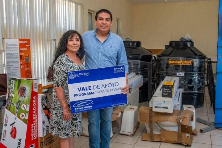MÁS FAMILIAS DE LA PIEDAD SE BENEFICIAN CON EL PROGRAMA “PARA TU HOGAR”