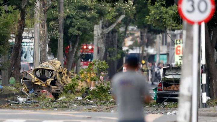 Reportan al menos cinco muertos y 36 heridos tras explosión cerca de una base aérea en Cali