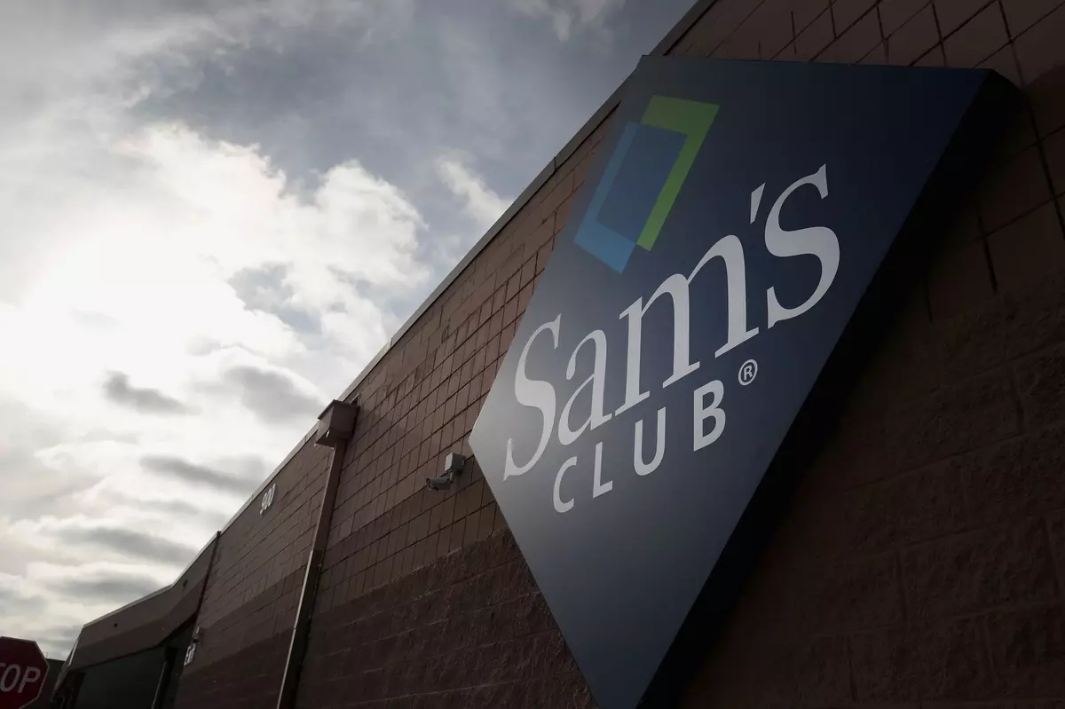 Listeria Risk Prompts Sam’s Club Fruit Snack Recall