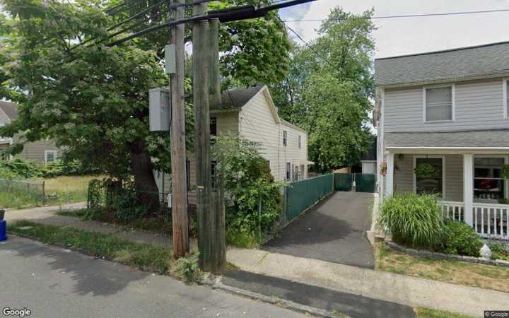 Homes at or under $350,000 in Middlesex County, Aug. 18 to 24