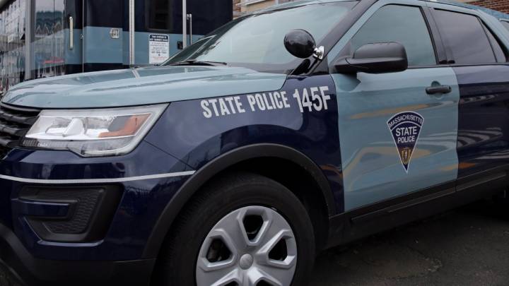 Holyoke, Mass. police chase suspect on the loose