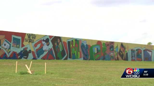 Students across New Orleans create mural in Lower 9 at site of Hurricane Katrina levee breach