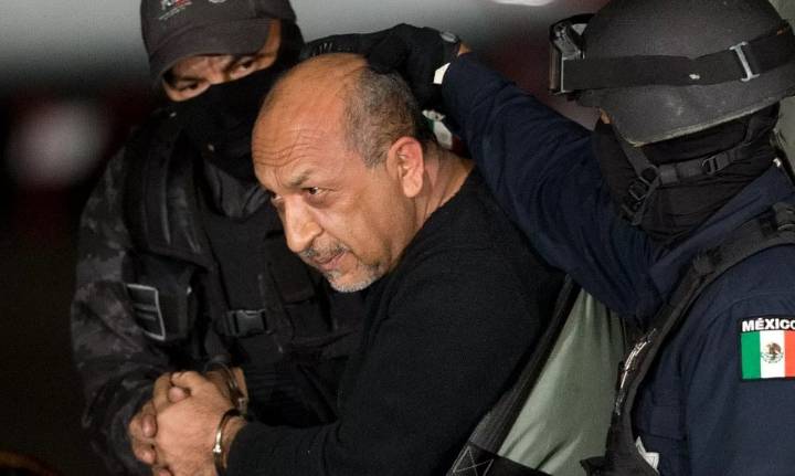 México extradita a 26 miembros de cárteles a Estados Unidos