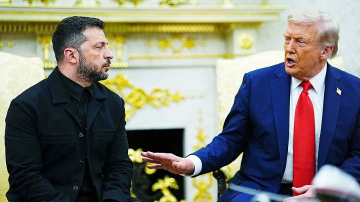 Trump, Zelensky put on the smiles at Oval Office