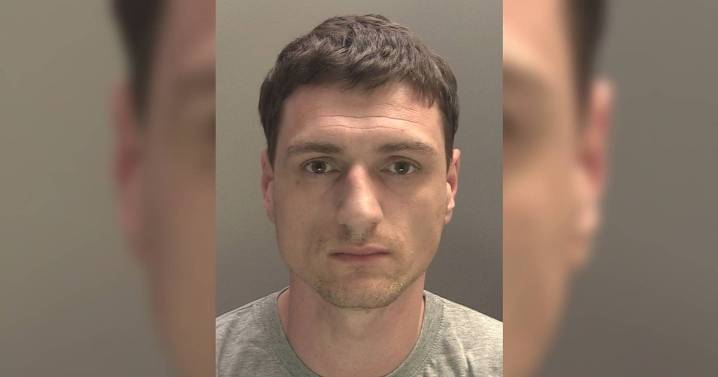 Sickening doorbell footage shows man knocking partner out with kick to head