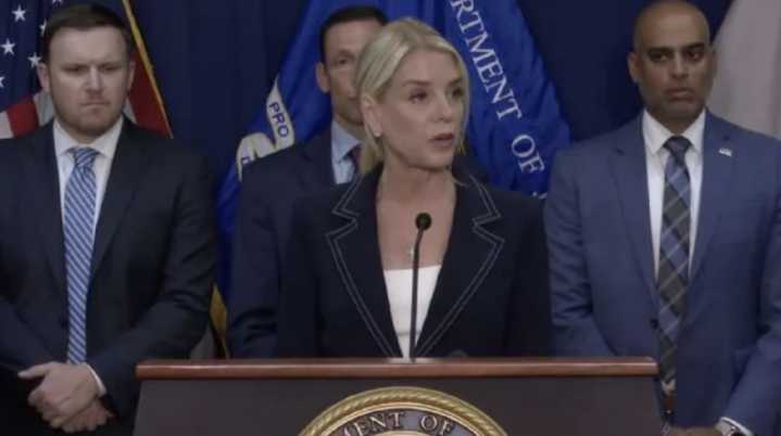 “El Mayo” Zambada morirá en prisión, celebra Pam Bondi: “Su reinado de terror terminó”