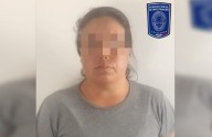 Detienen a mujer por dañar vehiculo a pedradas en Jiménez