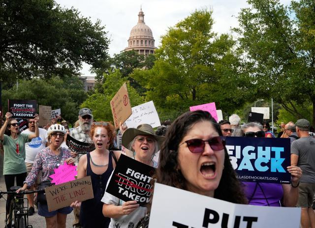 Texas and California joust for political advantage, with Trump power and US House majority in play