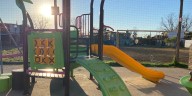 Estaba en su casa con sus nietos y vio la balacera en la cancha de fútbol en Rosario: “Me entraron dos tiros”