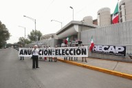 Manifestantes piden a TEPJF anular la elección judicial