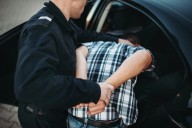 Alguaciles arrestan a presunto delincuente en Maryland