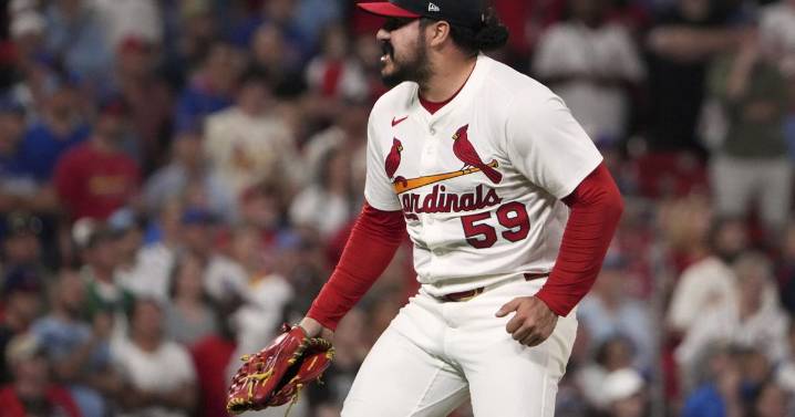 Gorman drives in winning run, sparks Cardinals to 3