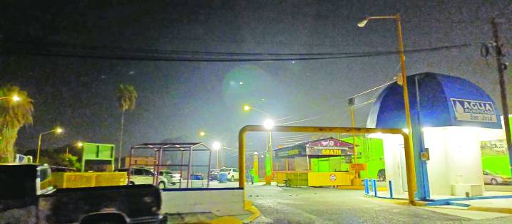 Quema de basura causa nube tóxica