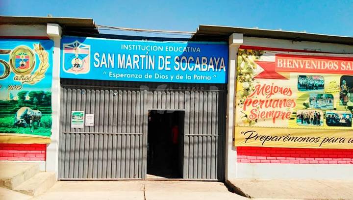 Reconstrucción de la I.E. San Martín de Socabaya a espera de II etapa
