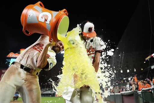 Jackson Holliday conecta doble decisivo y los Orioles vencen 4