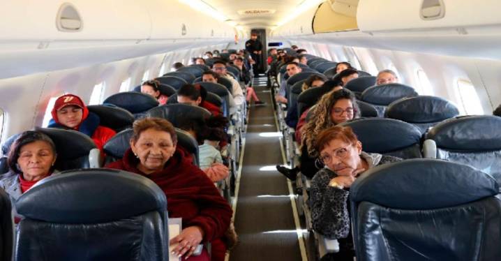 Vuelven al país 59 compatriotas bolivianos gracias al Plan Vuelta a la Patria