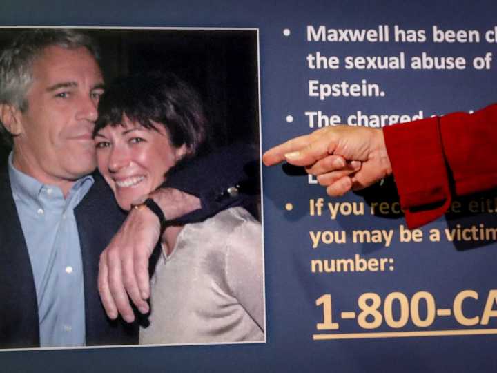La ex novia de Jeffrey Epstein negó cualquier participación de Donald Trump en la red de pedofilia