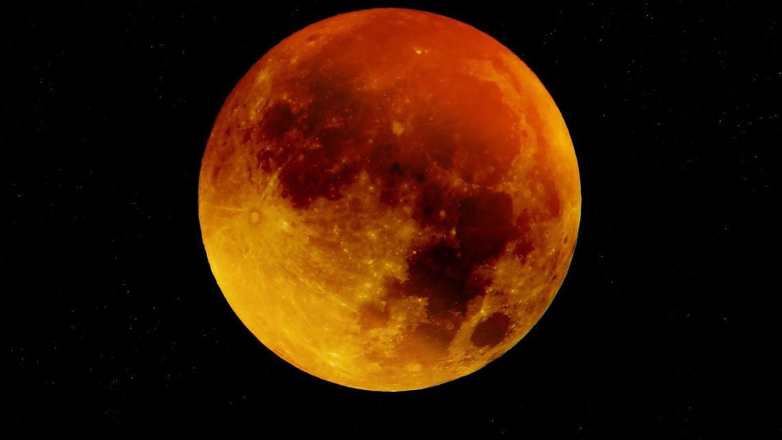 Calendario lunar de septiembre de 2025: cuándo será la Luna llena