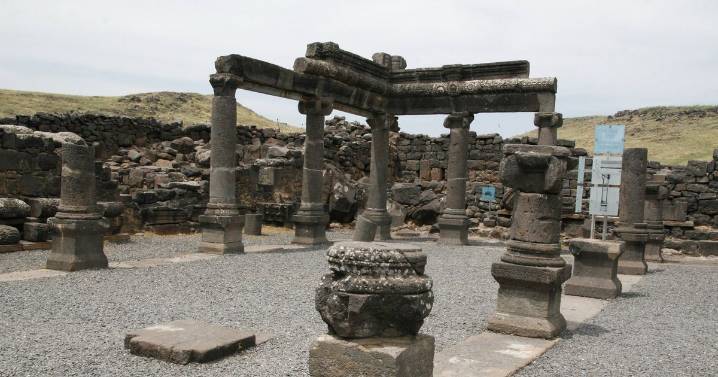 Archaeologists 'find synagogue where Jesus performed miracles'