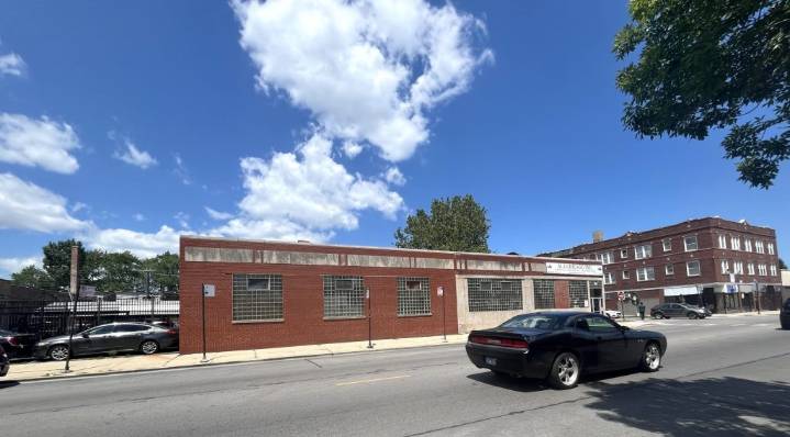 5-Story Apartment Complex Could Replace Developer’s Offices At Dangerous Irving Park Intersection
