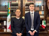Claudia Sheinbaum recibe al abogado de Pedro Castillo