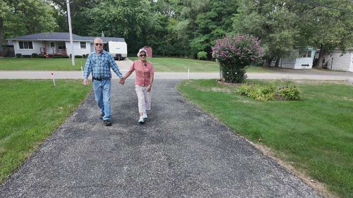 85-year-old prepares for 50th Mackinac Bridge Walk