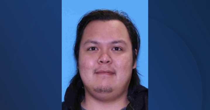 Authorities search for armed suspect in deadly Nampa hotel shooting