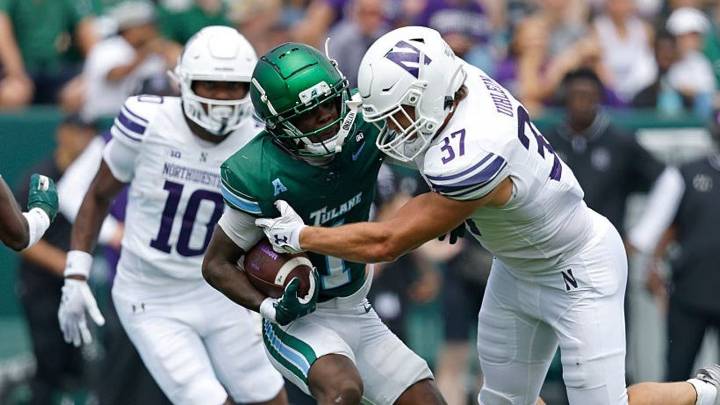 Northwestern implodes with 4 turnovers as Tulane outlcasses the 'Cats