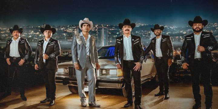 Chalino Sánchez ‘vuelve’ a los escenarios con inédito dueto con Los Tucanes de Tijuana