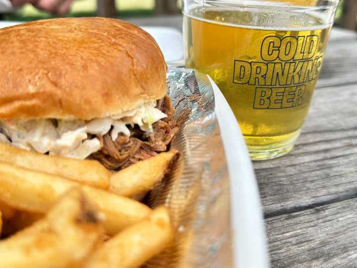 Food Truck Tracker: Here’s What Food Trucks in the Area are Doing