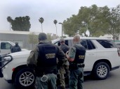 Empresa de alquiler rechaza el uso de sus camiones durante una redada en Los Ángeles