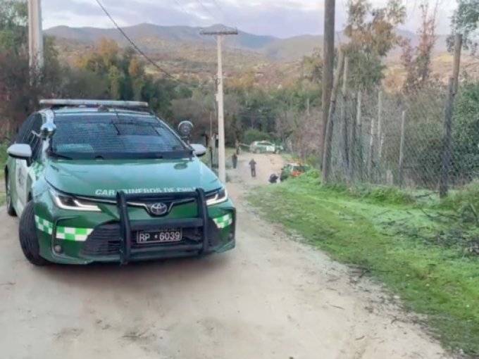 Fiscalía confirma que Carabineros acudió a parcela antes que asesinaran a víctima de robo en Curacaví