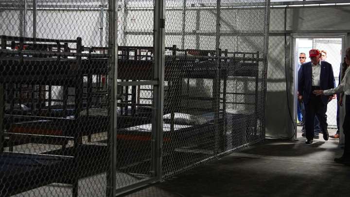 Alligator Alcatraz: por qué frenaron la prisión de migrantes de Trump en Florida