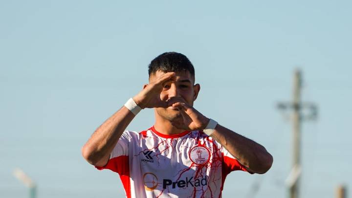 Huracán venció a Laprida con hat trick de Ledesma