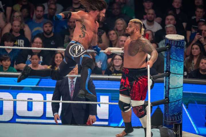 WWE Smackdown FREE STREAM today (8/29/25): How to watch Clash in Paris go