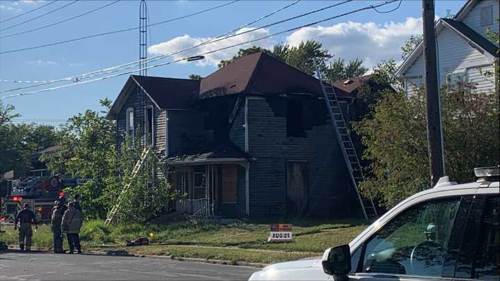 Vacant home catches fire in central Toledo Saturday