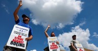 Boeing, union negotiations on pause until after Labor Day